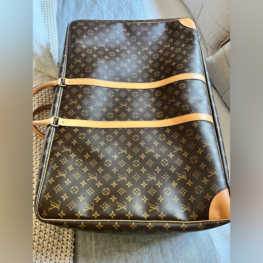 Louis Vuitton Monogram SIRIUS 70 Canvas Leather Luggage Zip Soft Suitcase - Picture 8 of 16